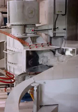 Dispersion kneader/mixer tilting to discharge